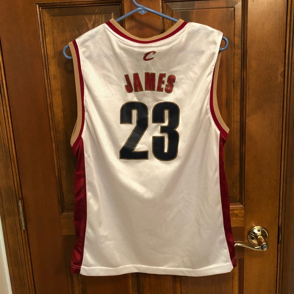 Lebron James Jersey